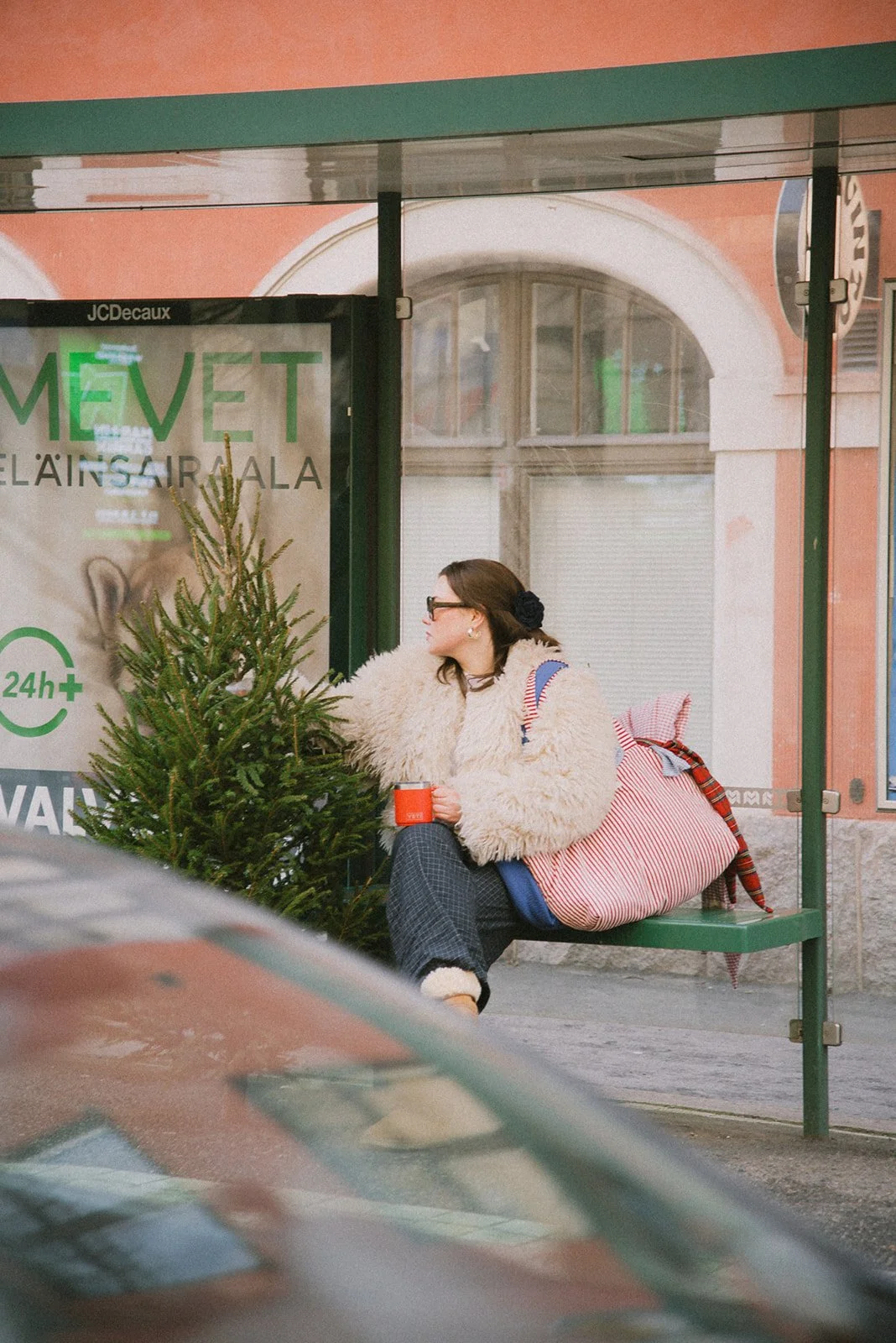 Edlan brändikuvaus kaupunkimiljöössä.