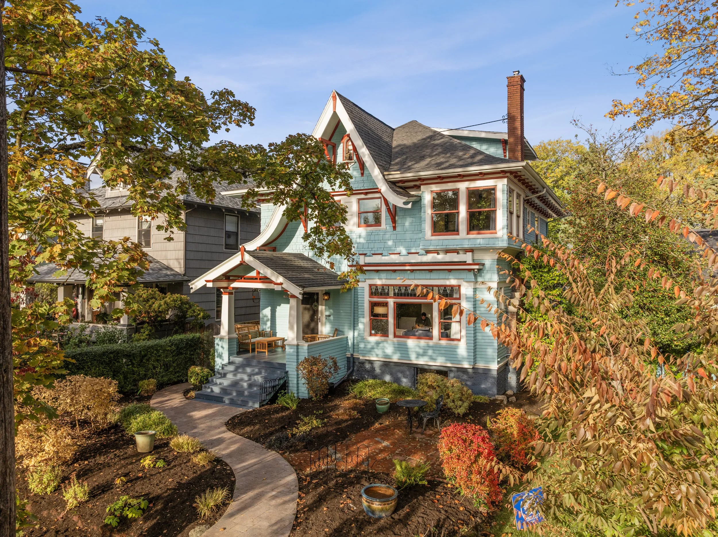 No upcoming events at the moment.