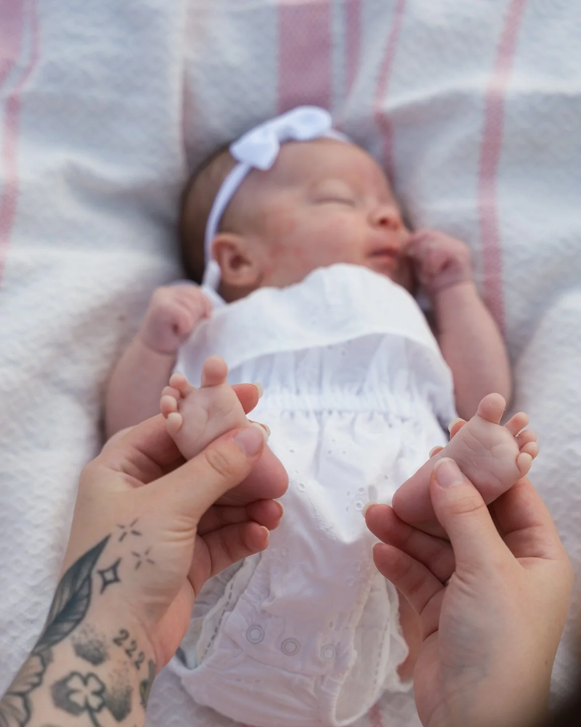 Emily and Jordan Newborn-32.jpg