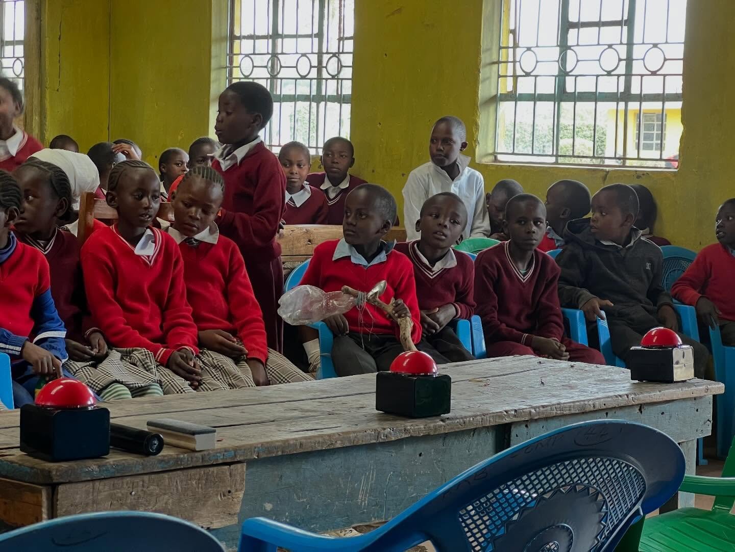 Who knew learning could be this fun? 😄🧠 Trivia time with Messianic Hope International and the bright stars of Kabati Primary School.Learning, laughter, and a little friendly competitio&hellip;