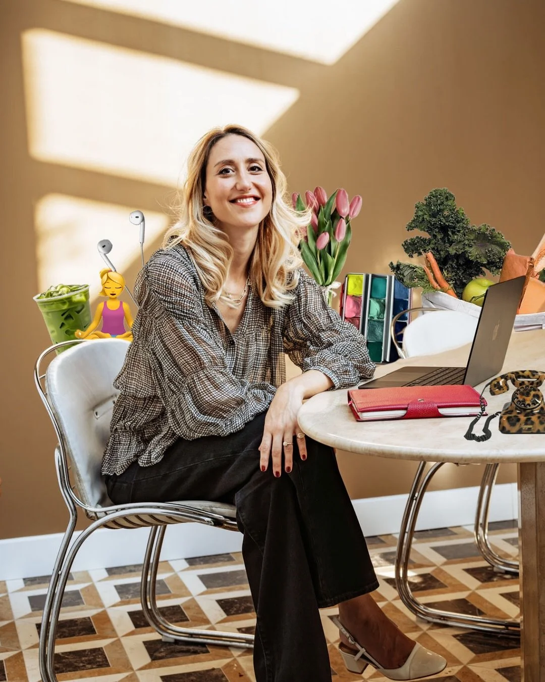 POV : Tu essaies de deviner qui fait quoi chez Makers 👀

La Photographe : carbure au caf&eacute;
La Community manager : emm&egrave;ne son chien au bureau
La Directrice conseil : matcha is my mantra