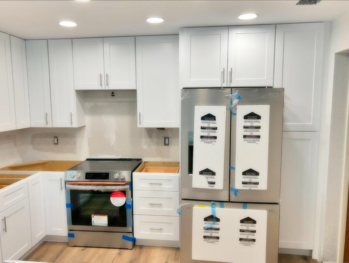 This kitchen was previously contracted by another contractor that left these homeowners stranded.  We were able to come in, get the correct cabinets and get this kitchen put together in just a few days.  Quick, easy, and within budget.