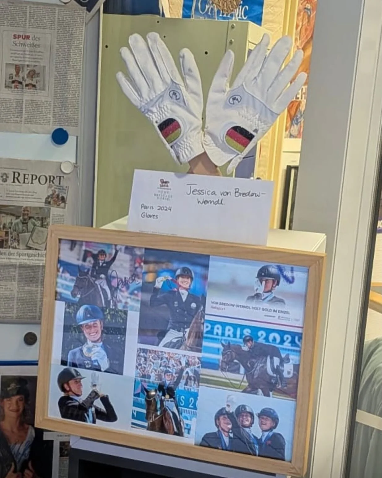 @jessica_von_bredow_werndl ist ebenfalls im SPORTLER-Museum @delmenhorst_de vertreten - und feiert heute ihren Geburtstag. Wir w&uuml;nschen weiter viel Gl&uuml;ck und Erfolg! 👍🍀🏇🐴