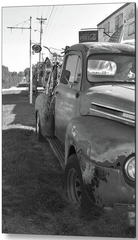 rustic truck - metal.jpg