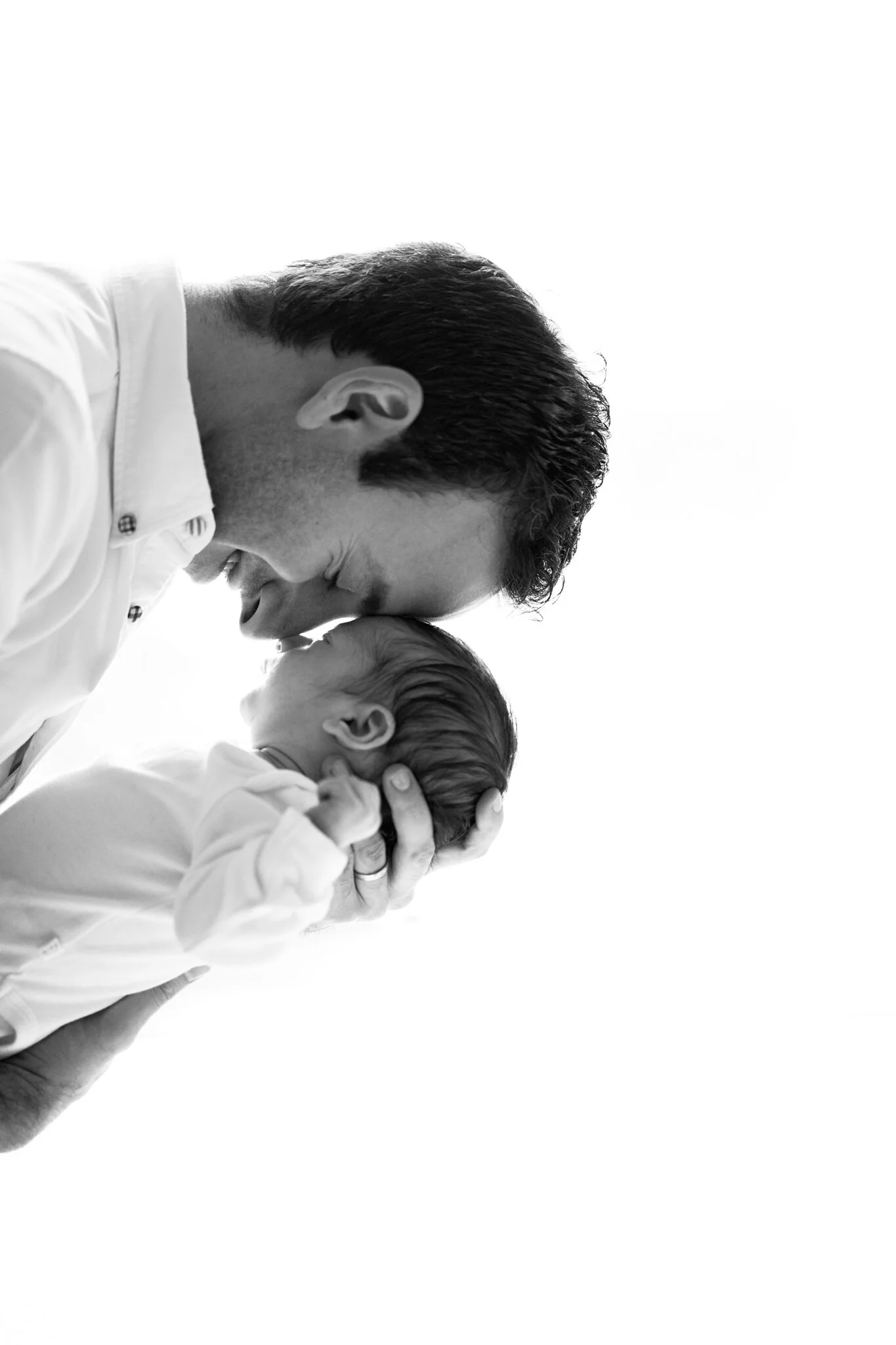 best Newborn baby photographer black and white