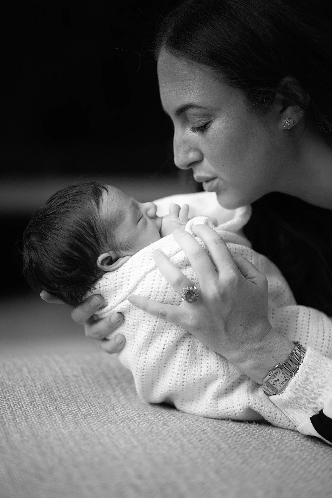 best Newborn baby photographer black and white