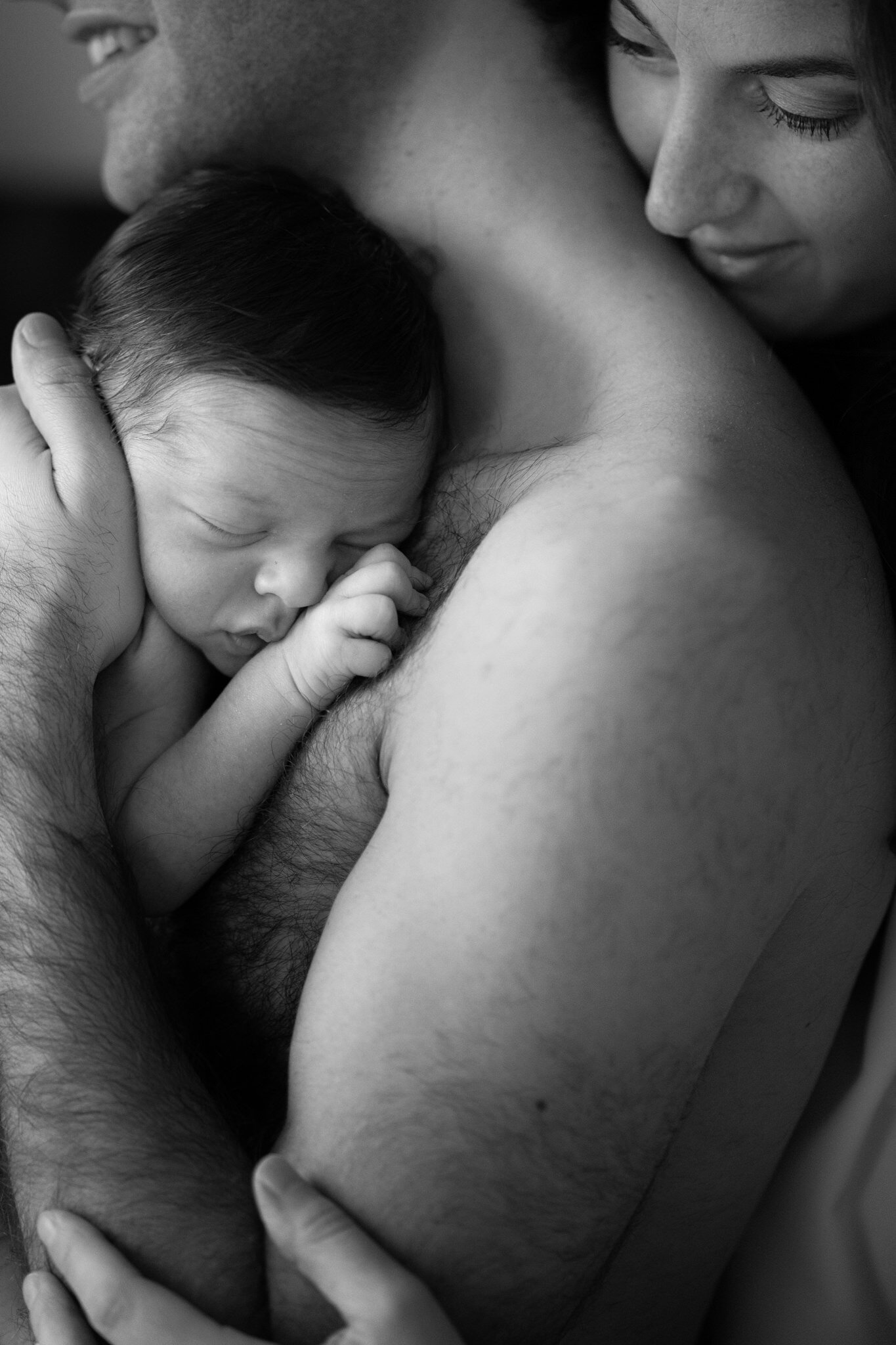 best Newborn baby photographer black and white