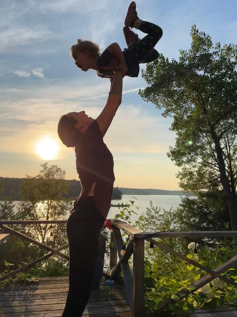 Life at the Cottage / Barb Gillies