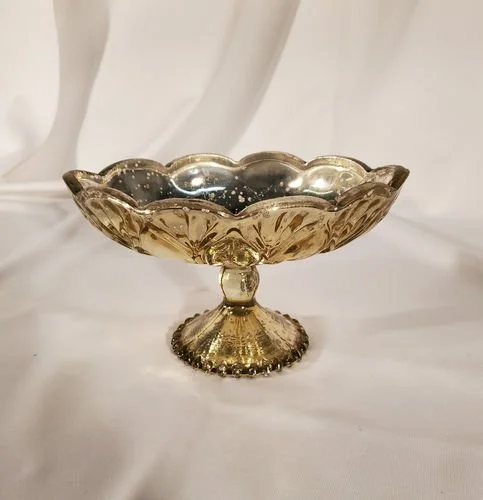Vintage Gold Carraway Stand