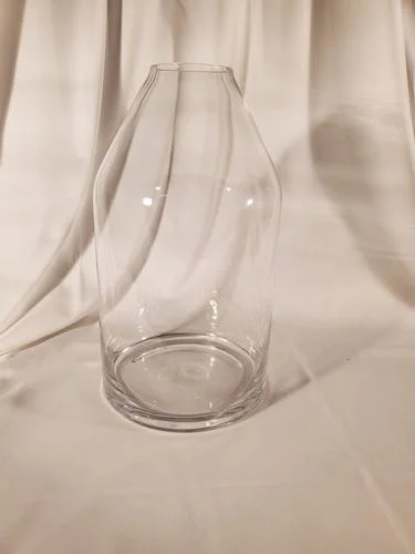 Clear Magnolia Glass Vase