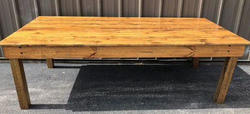 Harlan Harvest Table