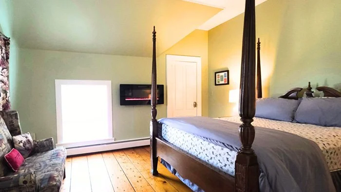 shakespeares-retreat-fireplace-view.jpg