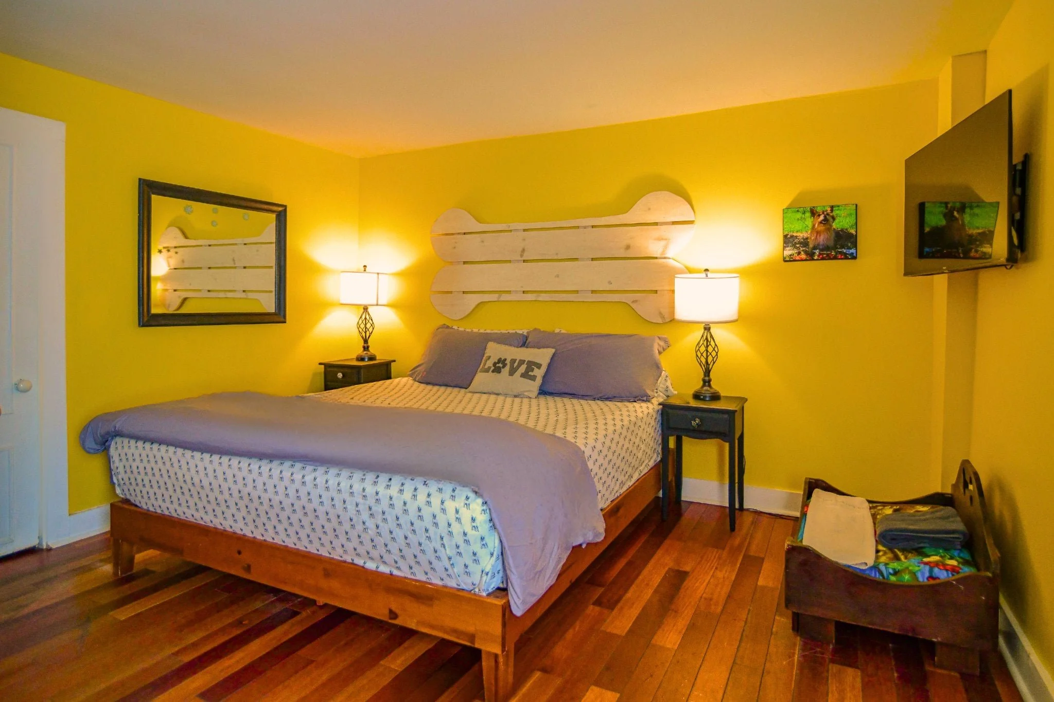STANLEY STUDIO BEDROOM.jpg