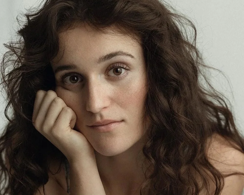 Headshot of actress Yael Eve