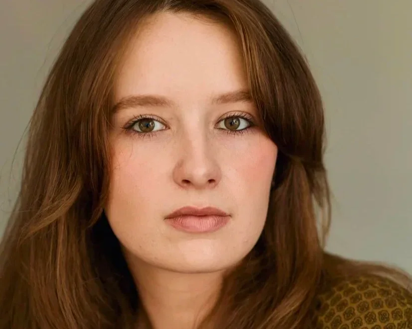 Headshot of actress Willa Caspole