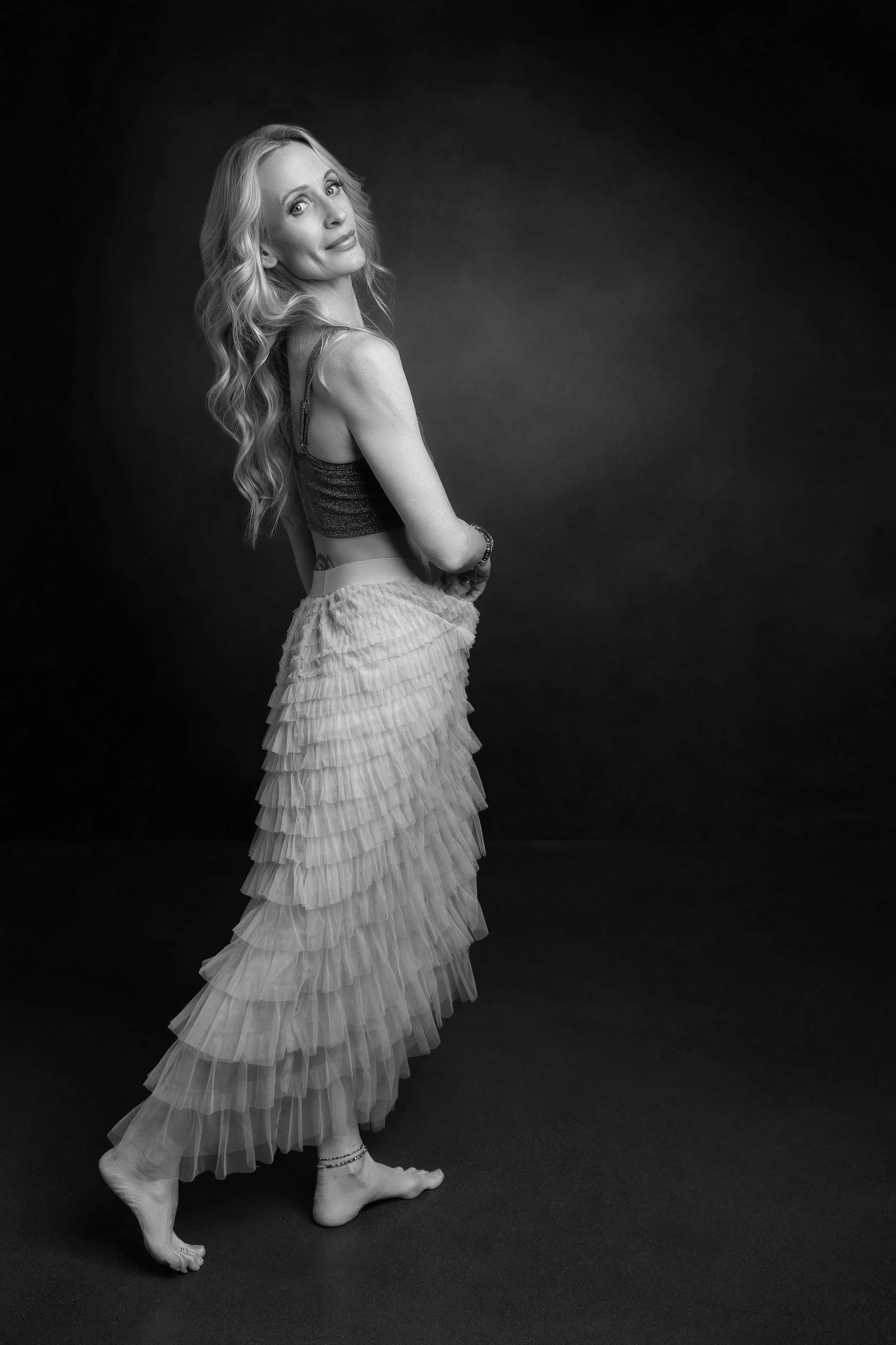 authentic female coach portrait for personal development and relationships- Jessi Jaksha