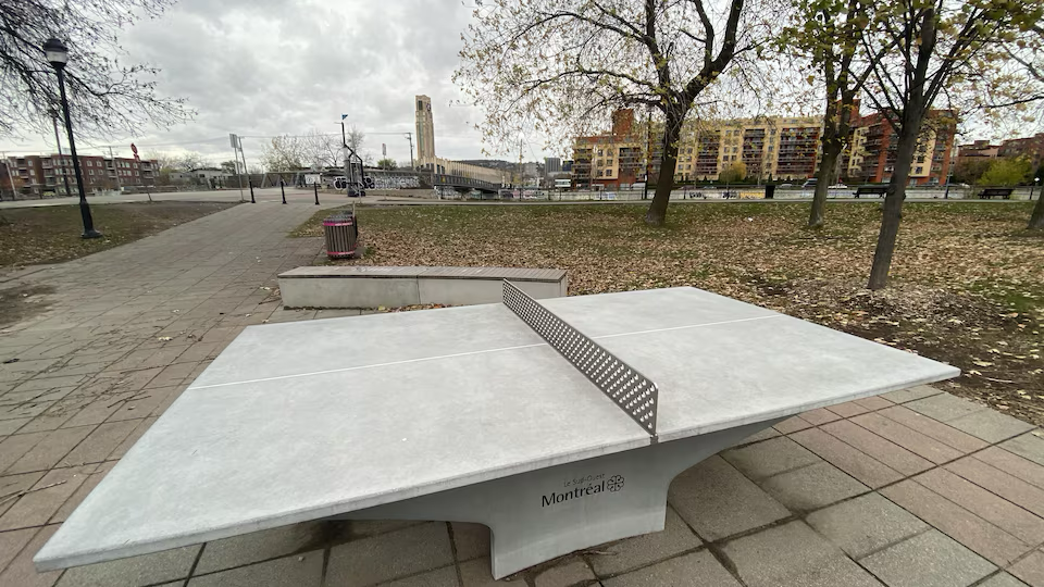 La petite histoire d’une table de ping-pong typiquement montréalaise
