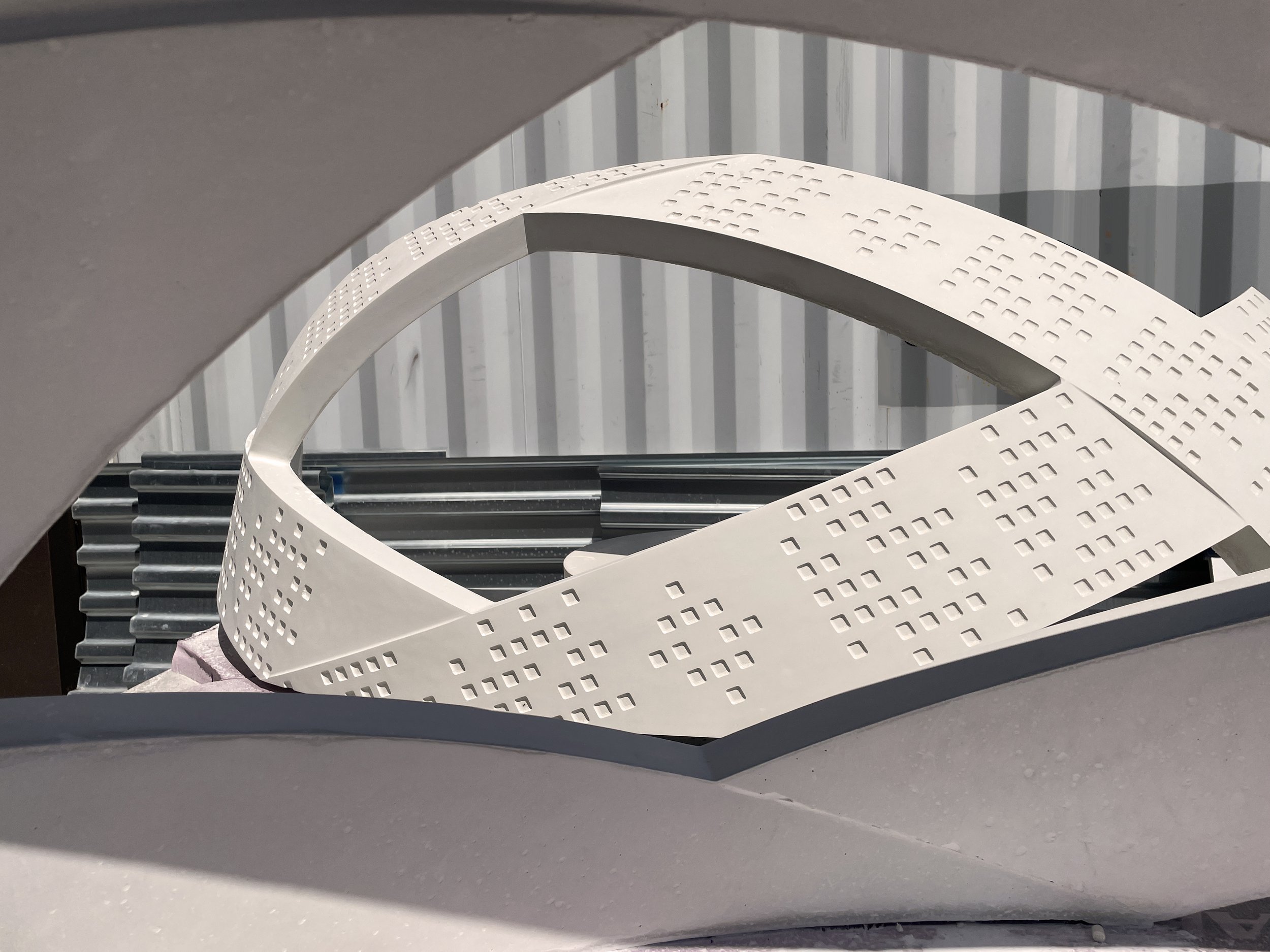 Entrelacs, par Giorgia Volpe - Parc de l’Ukraine - Rue de Bellechasse, Montréal QC