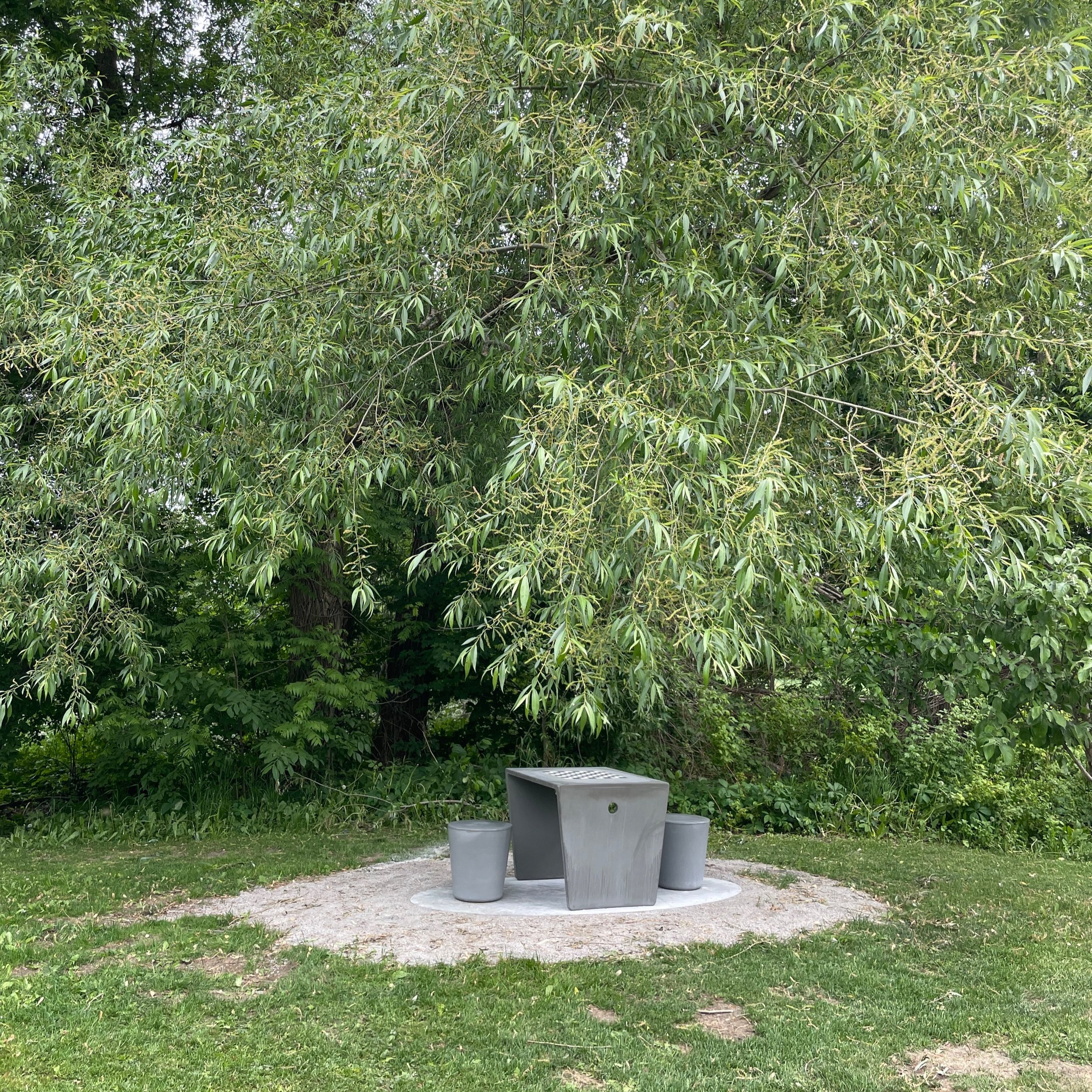 Table de jeu d'échecs en Ductal collection mobilier urbain m3beton - fait au Québec