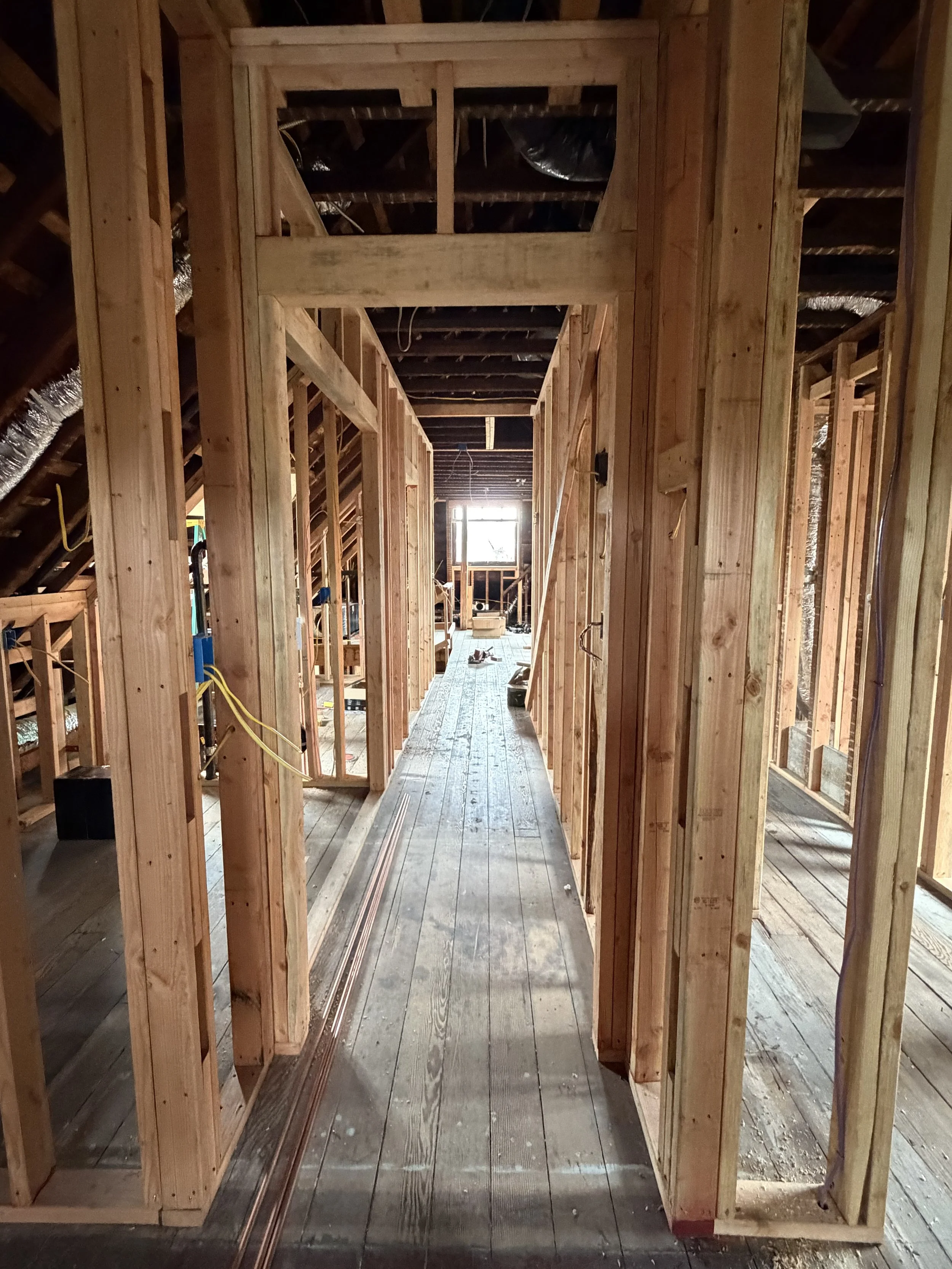 framing hallway 2nd fl.jpeg