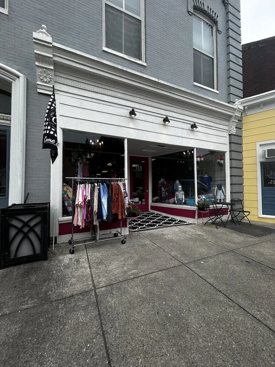 Betts and Coops Boutique 