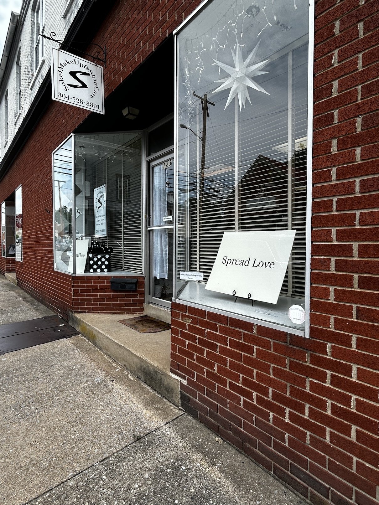 Sokel Makeup and Skin Care