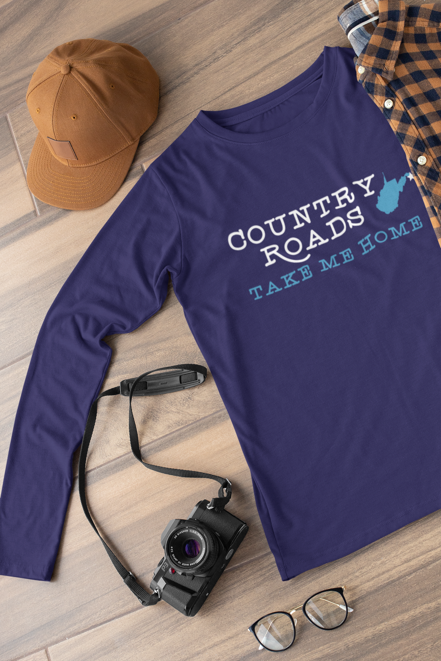 navy long Sleeve travel.png