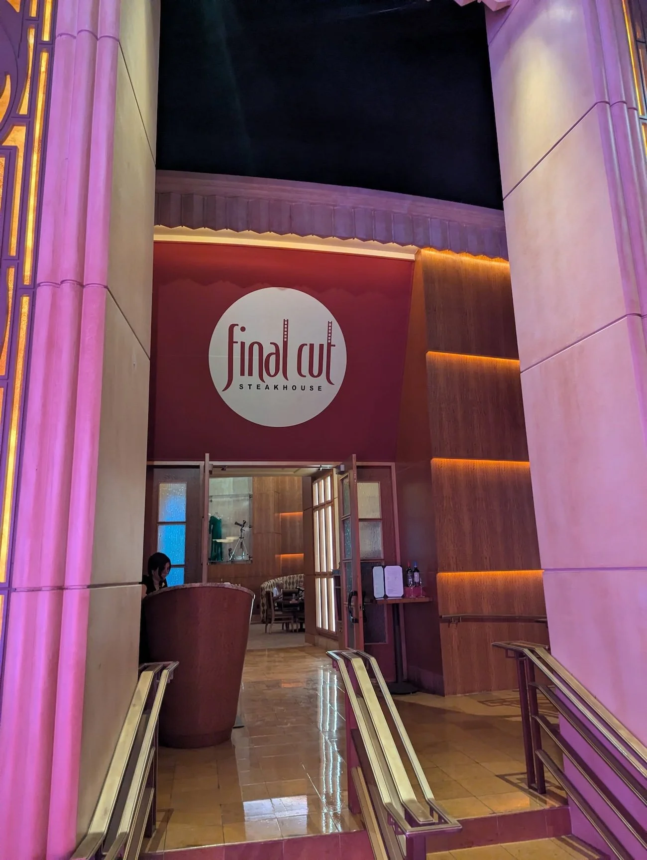 Hollywood Casino - Final Cut Steakhouse