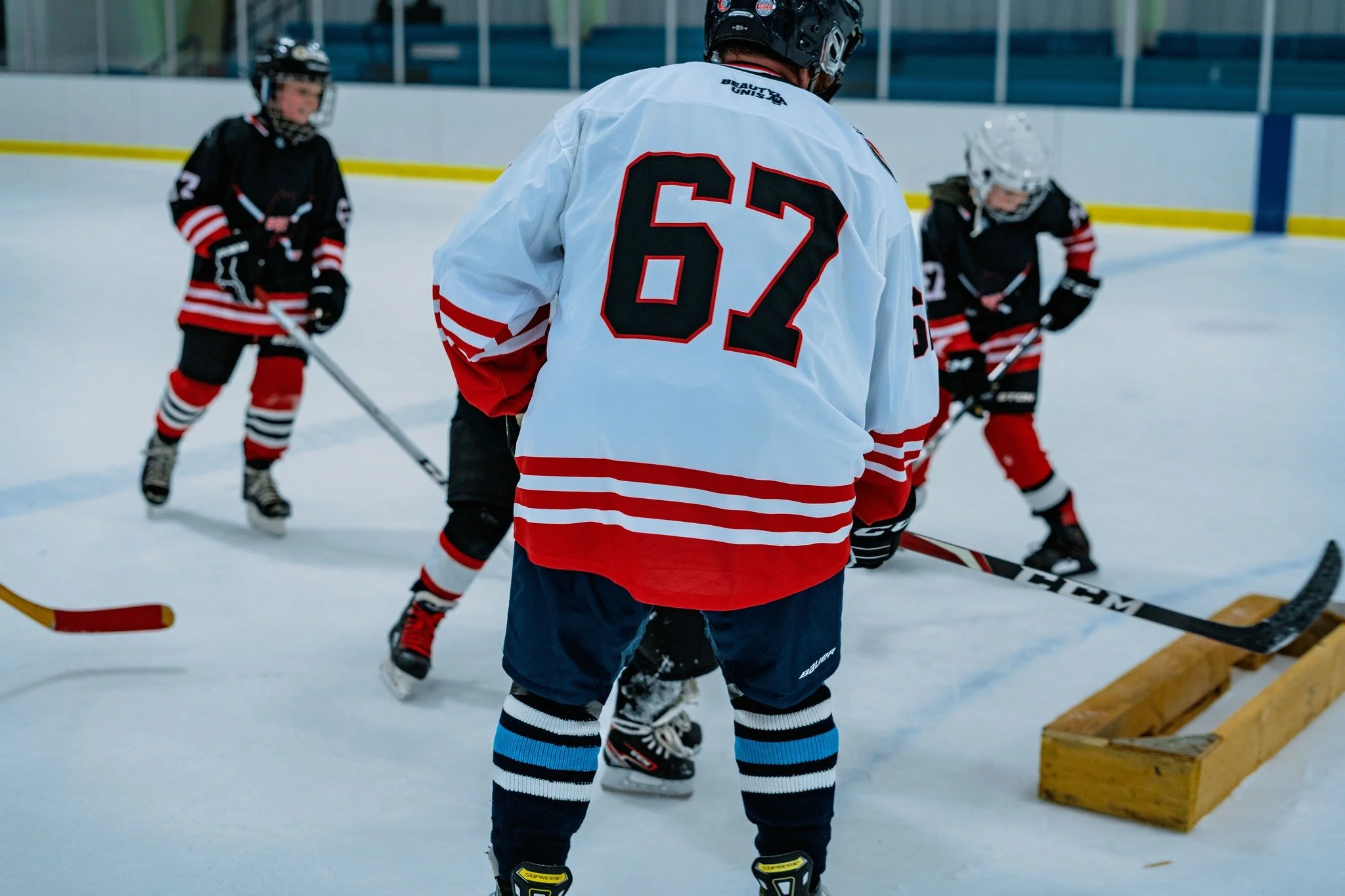 Our Theodore Hedstrom Memorial Benefit Tournament - Adult Division is on Sunday, 3/29! We will have Adult A, B, and C Divisions. Players can register individually ($25), or in teams of 3-6 players ($125/team). Registration is done online through Cour