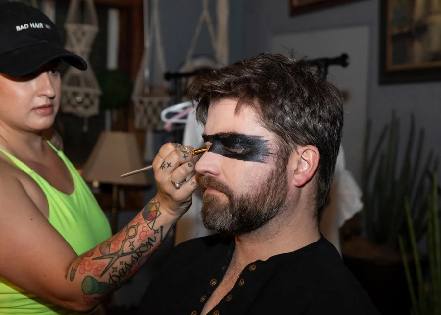 Brianna Hovland final touch ups to Ryan