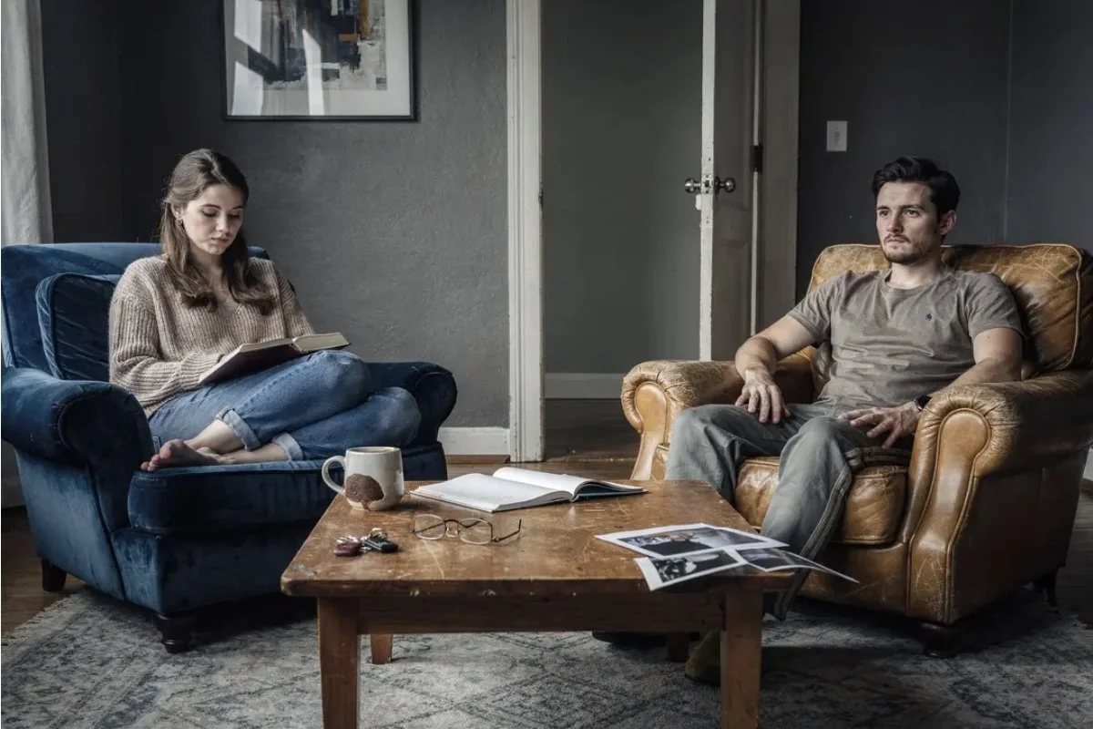 Signs You Need a Chicago Loop Couples Counselor’s  Help