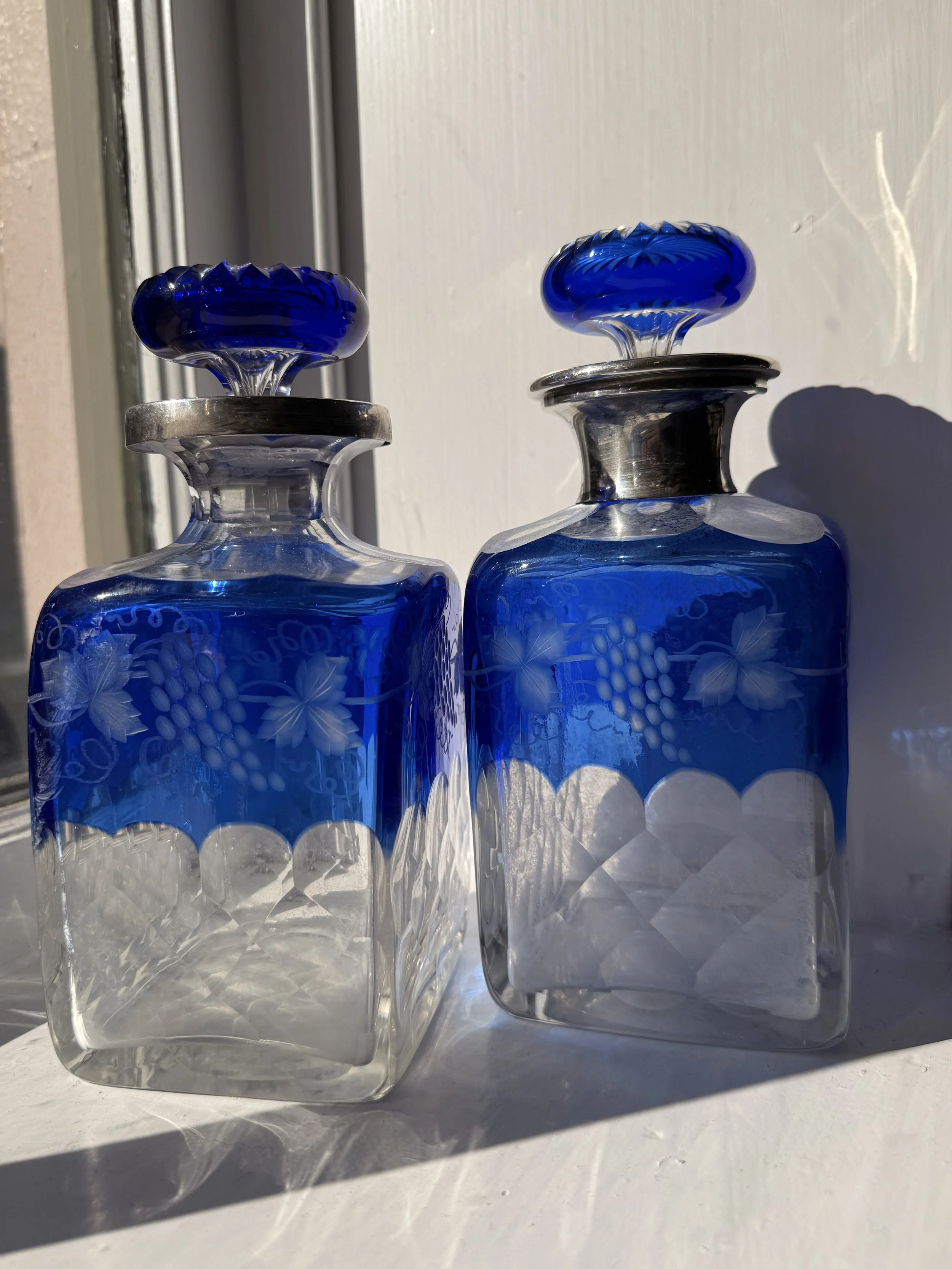 Cobalt Elegance: Floral Engraved Glass Decanters - Set of 2