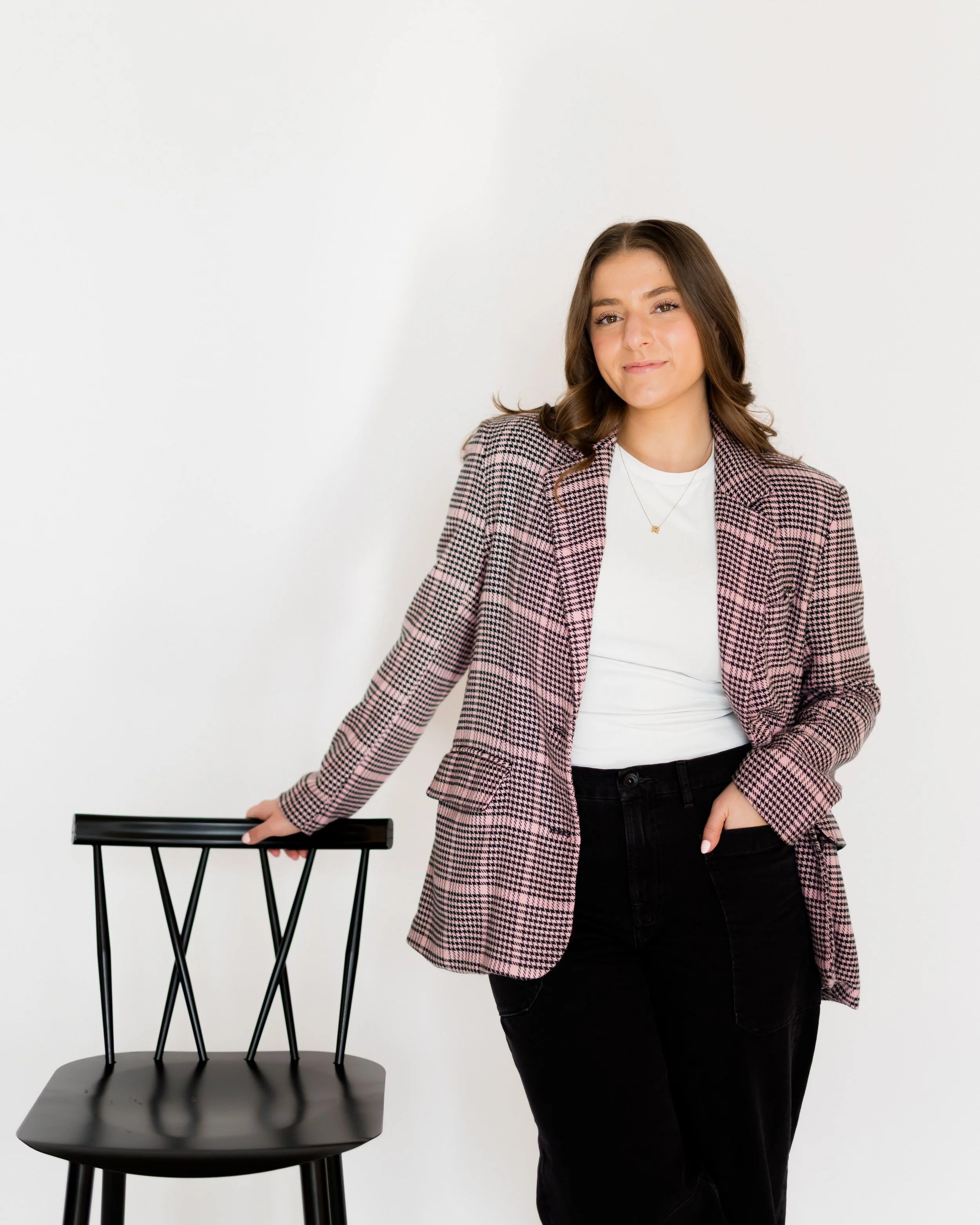 Professional portrait of Instagram coach Randi Sarf offering customized coaching for strategic content growth