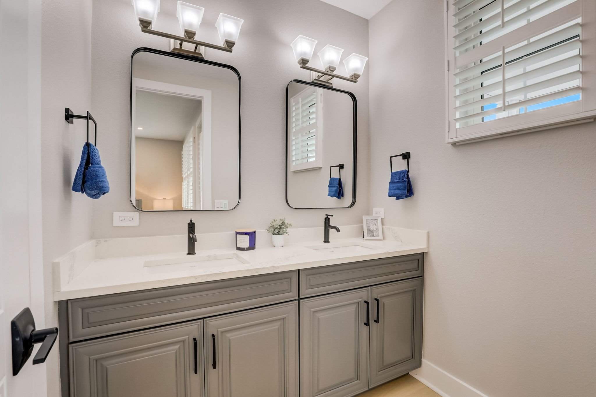 30-web-or-mls- Marina Vw Wy-030.jpg