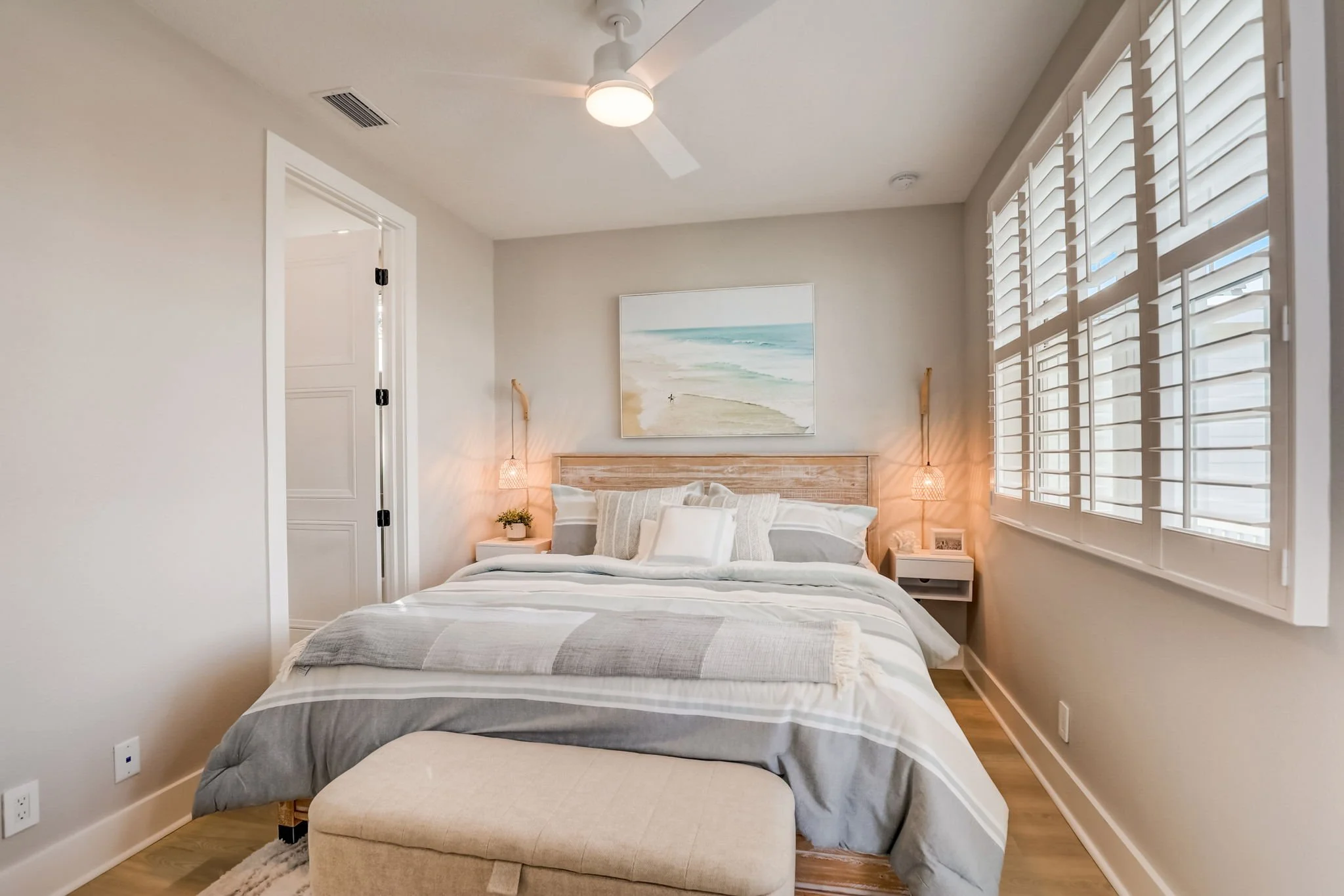 18-web-or-mls- Marina Vw Wy-018.jpg