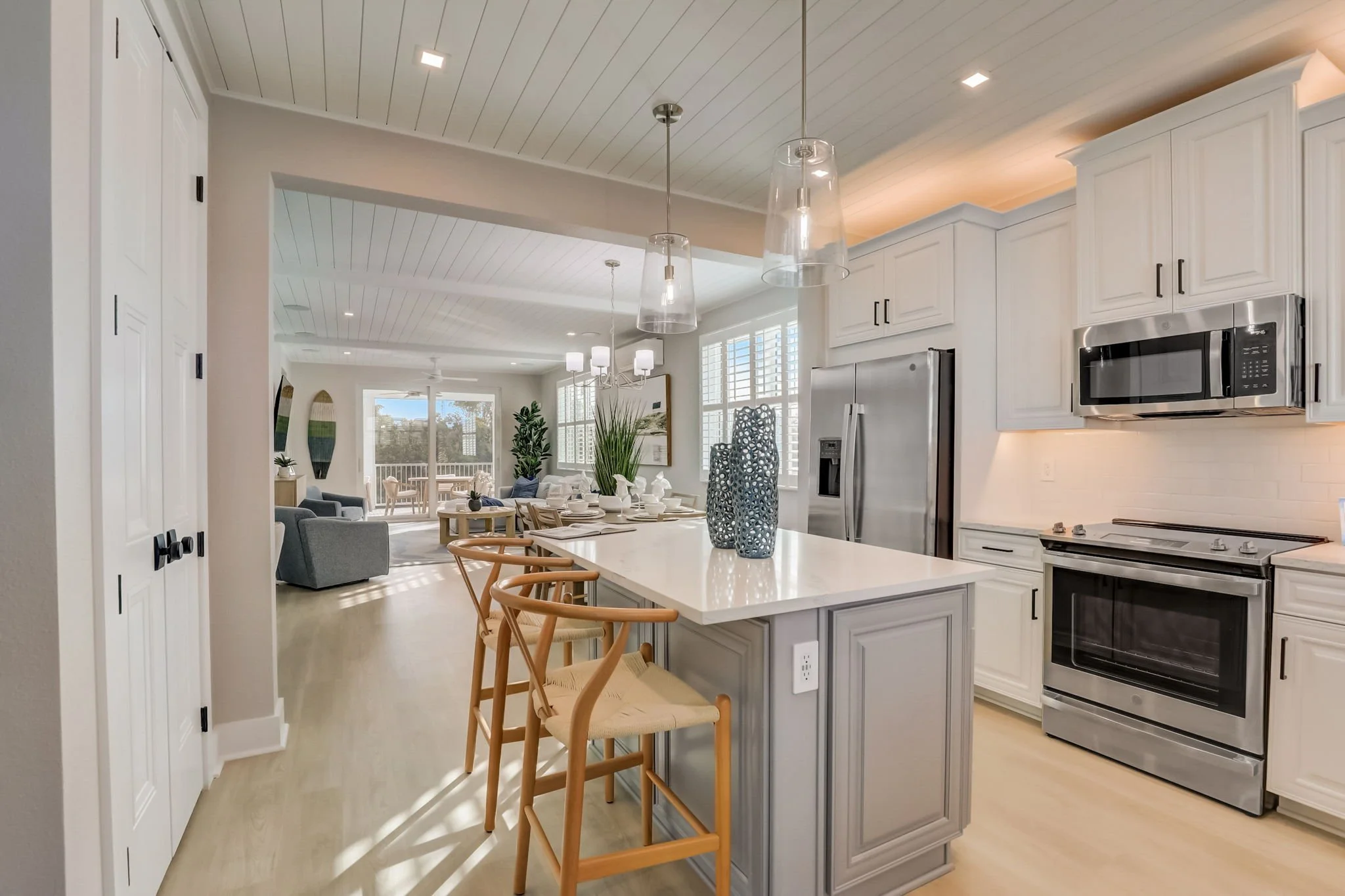 5-web-or-mls- Marina Vw Wy-005.jpg