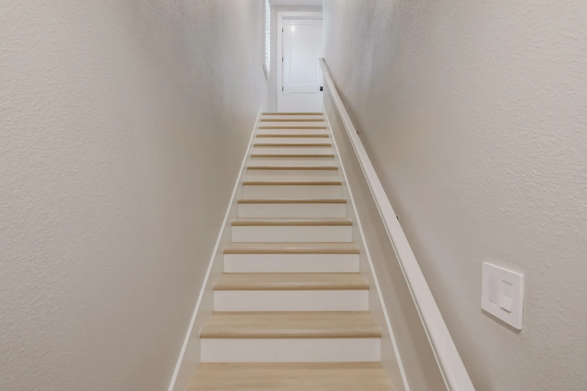 1-web-or-mls- Marina Vw Wy-001.jpg