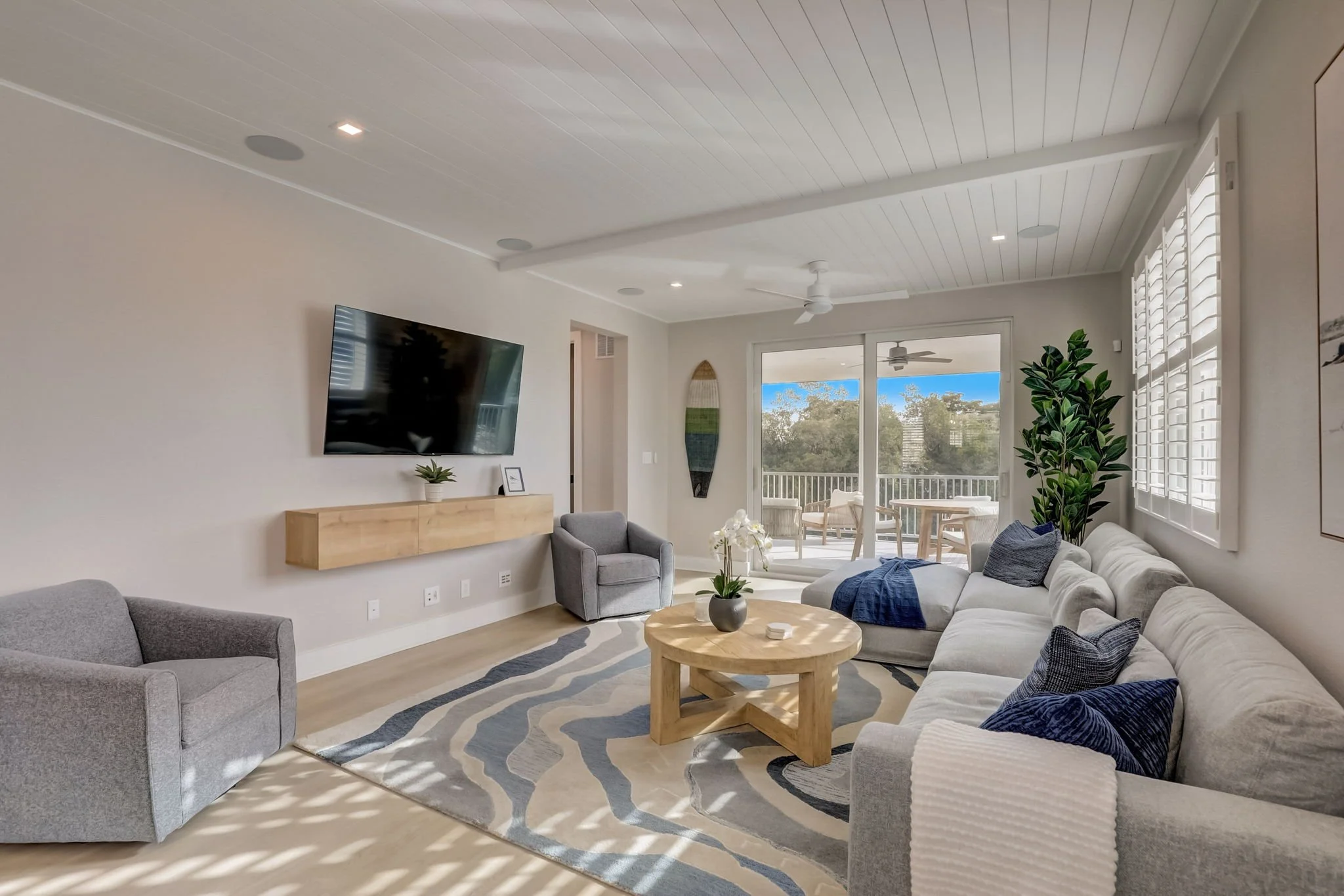 12-web-or-mls- Marina Vw Wy-012.jpg