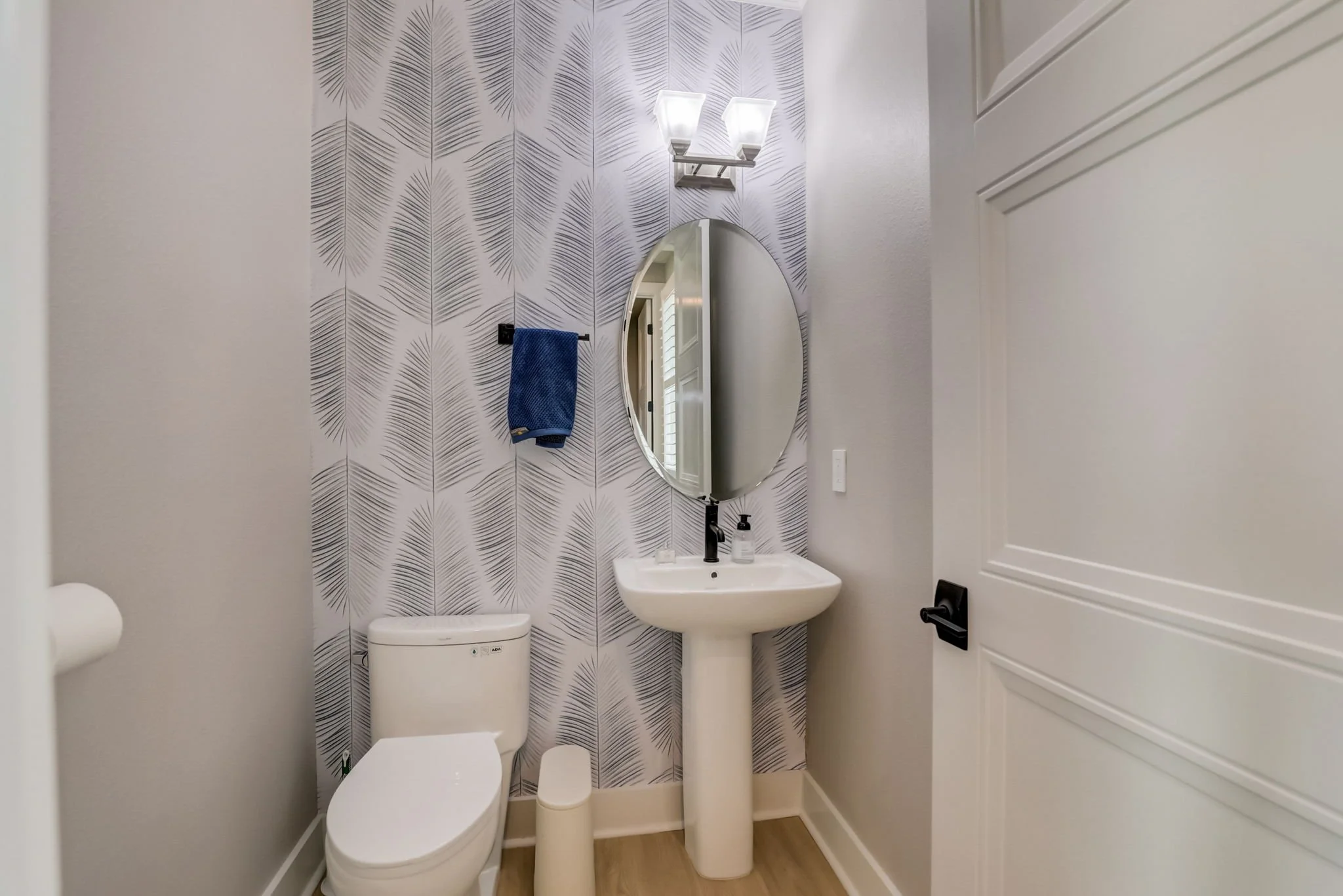 15-web-or-mls- Marina Vw Wy-015.jpg