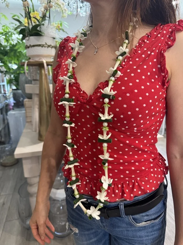 Ti Leaf Pearl Lei