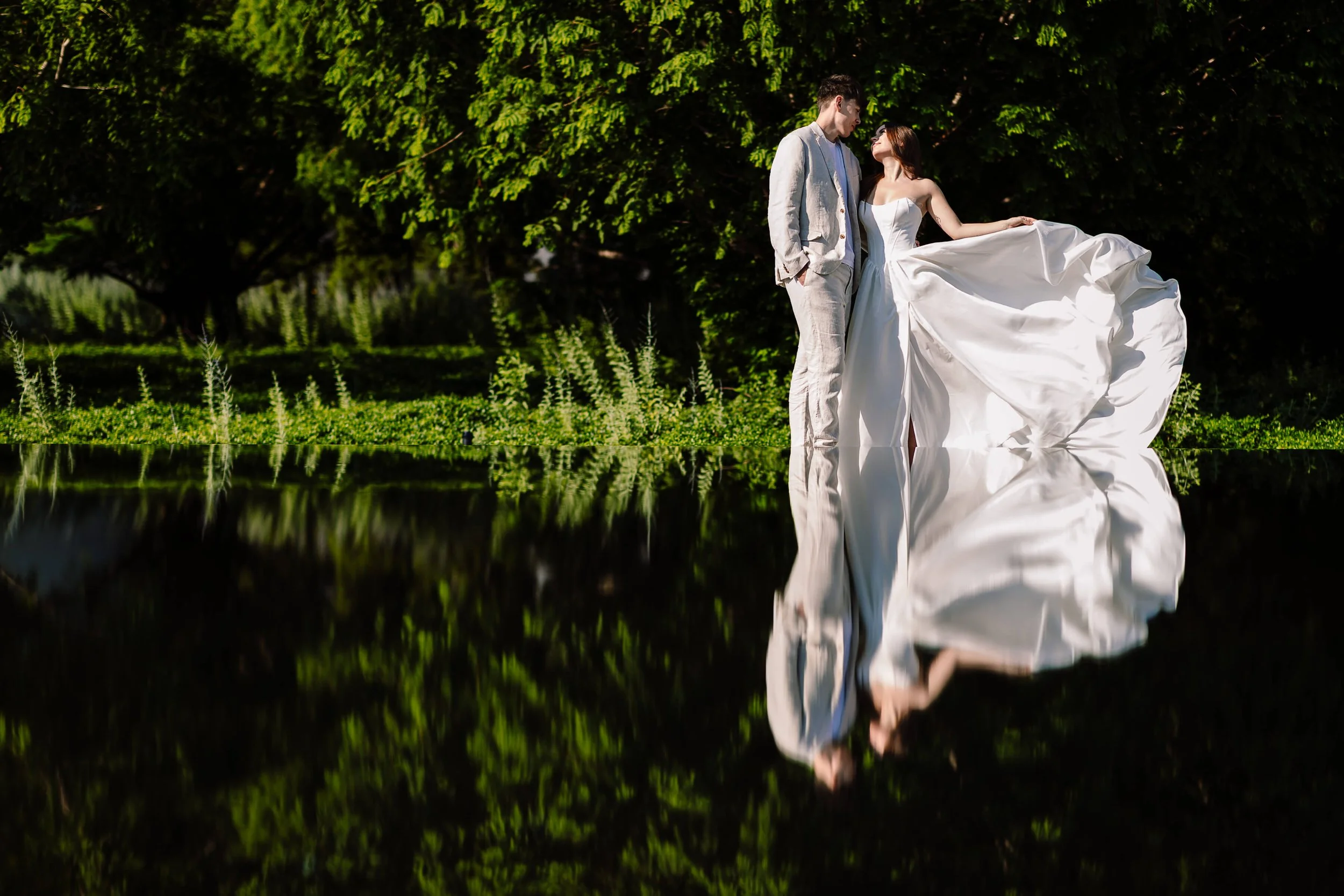 A Bridal Portrait Session at the Aga Khan Museum | Toronto wedding Photographer
