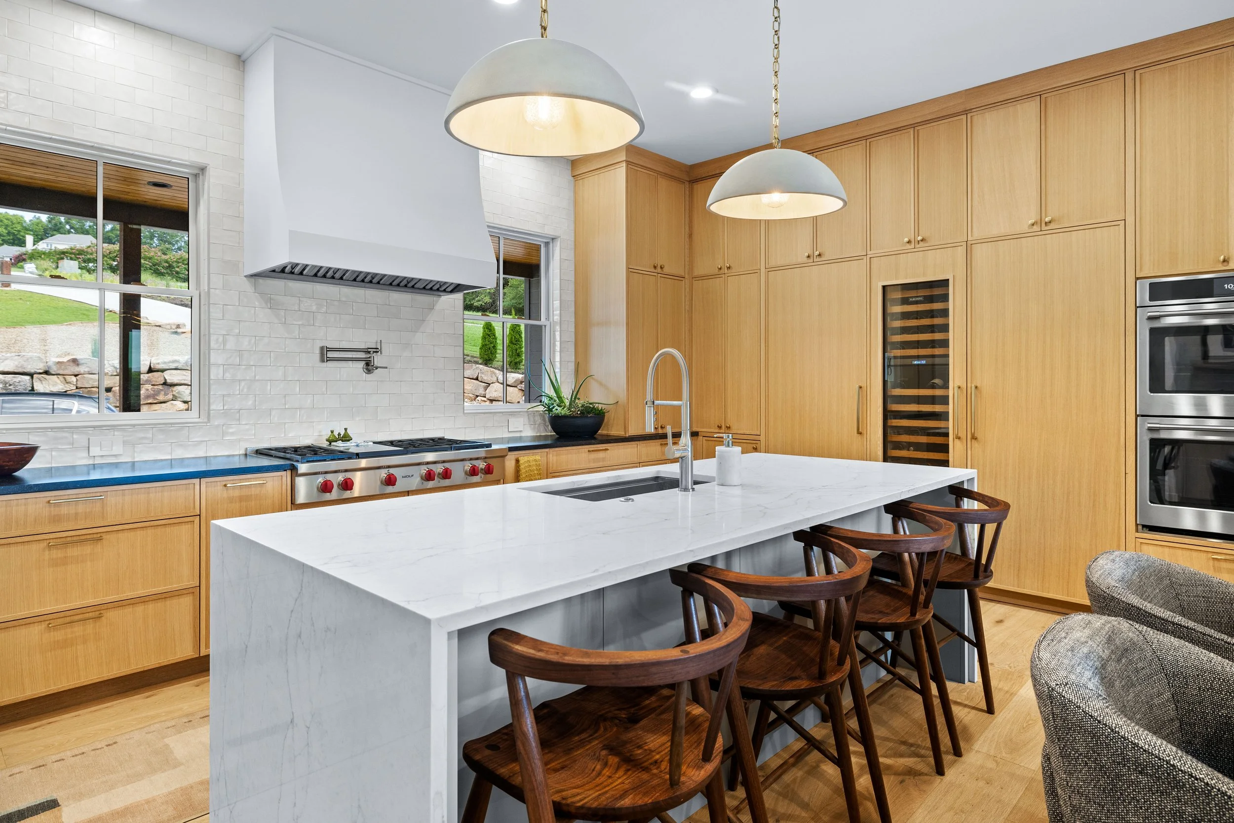 The White Oak Thin Shaker