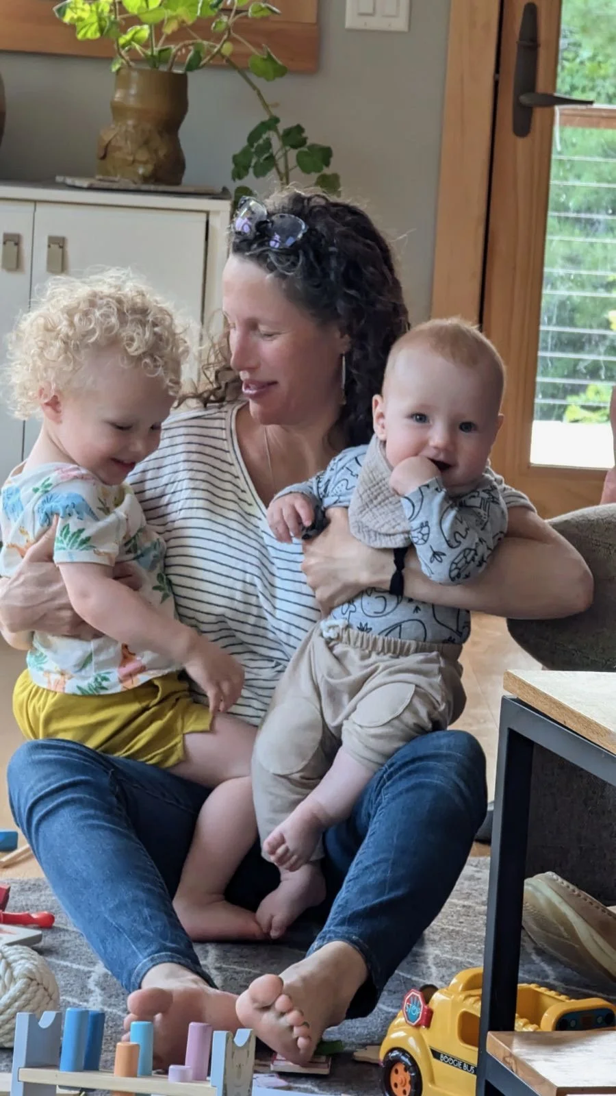 Visiting with Auntie and cousin. 