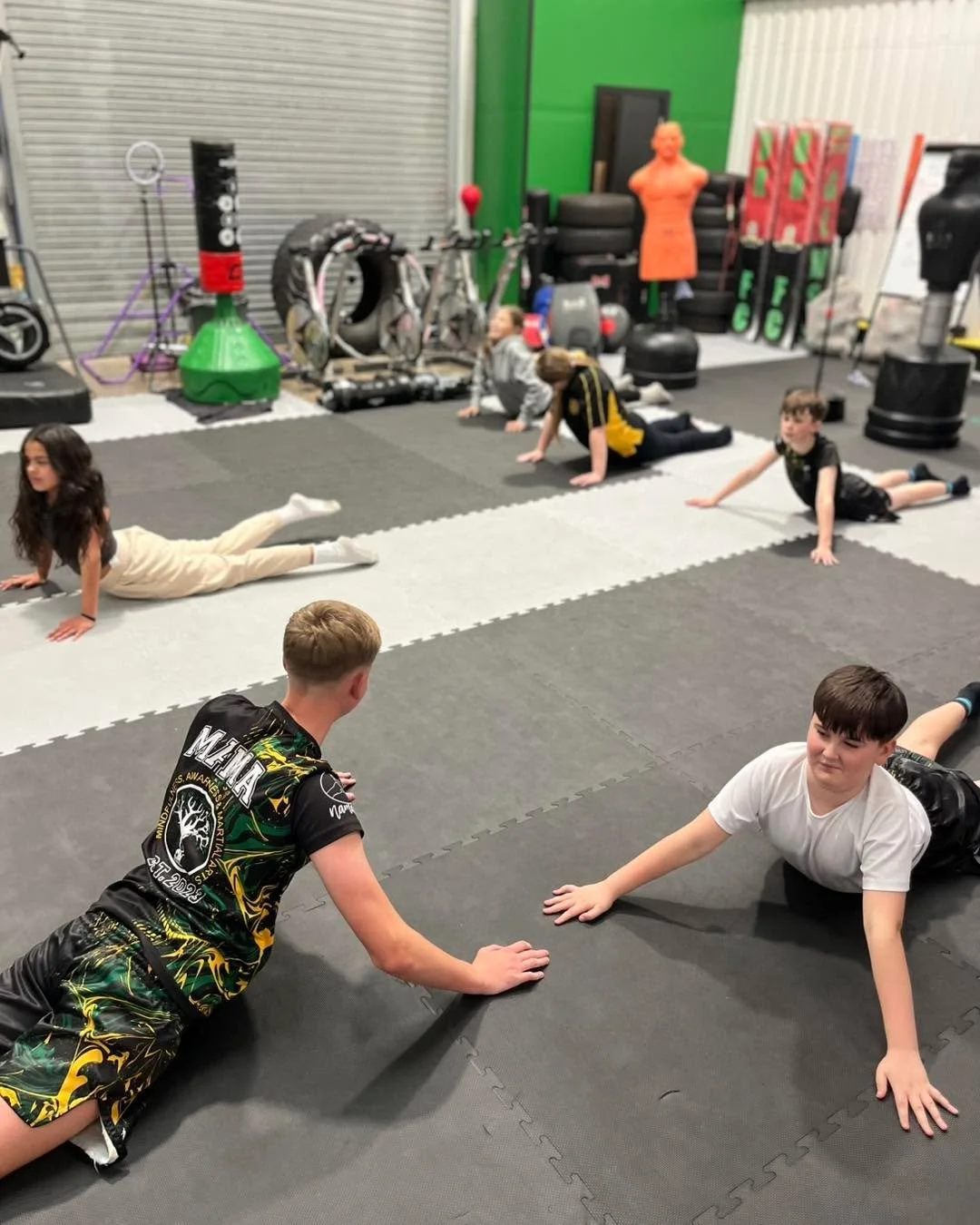 Harrison grades for adult purple soon. So today he leads the yoga flow 👌🏽👌🏻

Well done Harrison, we are proud of you!

Namaste 🫸🤛