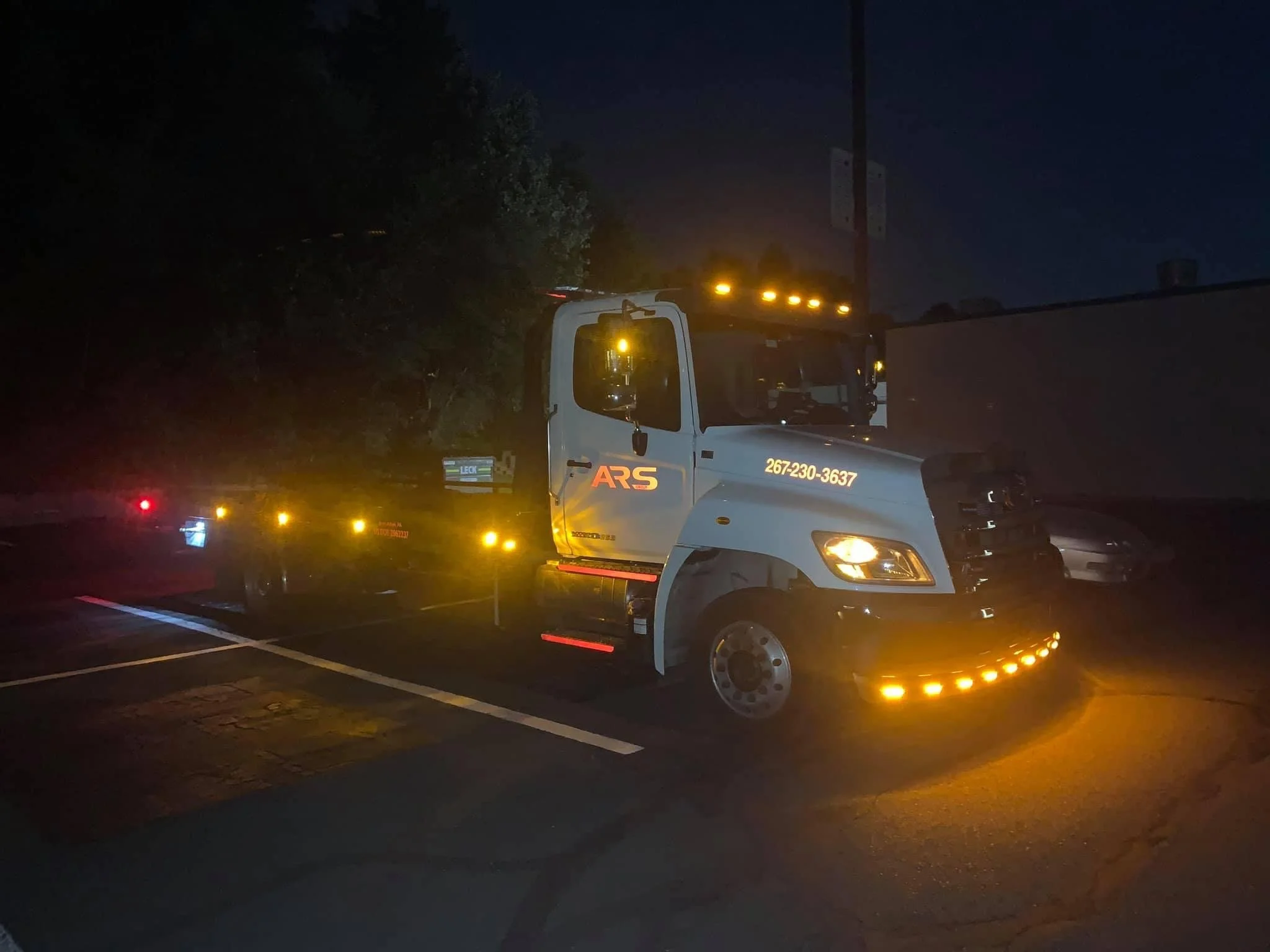 ARS Towing tow truck serving drivers in Levittown, PA with emergency towing and roadside assistance.