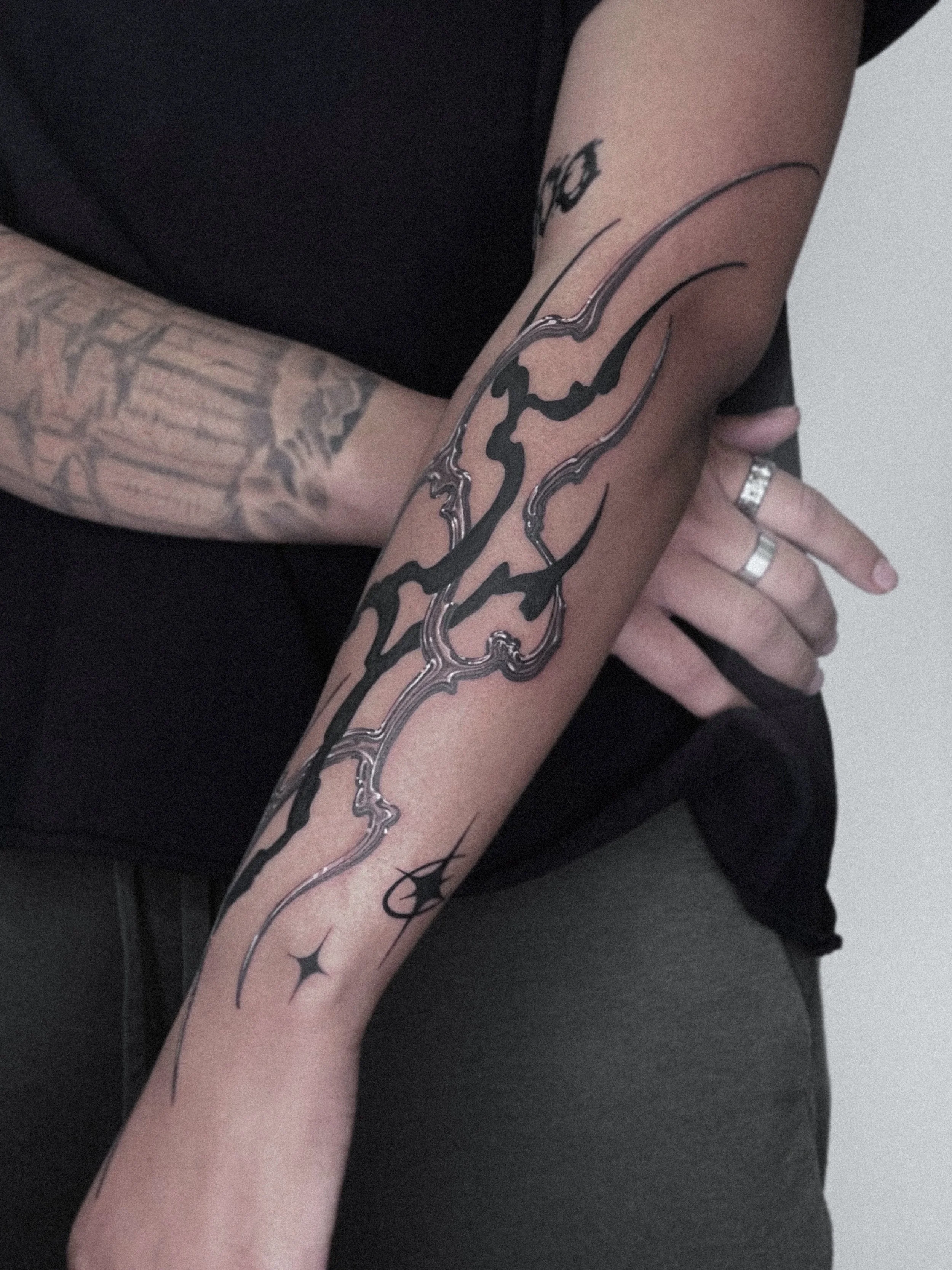 Tribal tattoo by Dmytro Shcherbakov