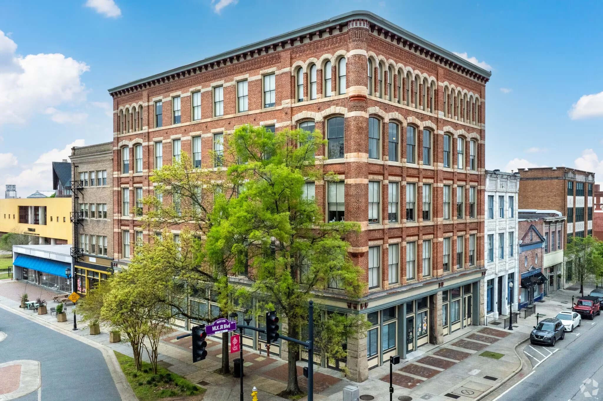 FPO_Internet Pull 3.jpg