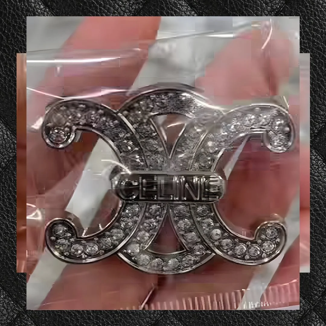 Luxury inspired brooch