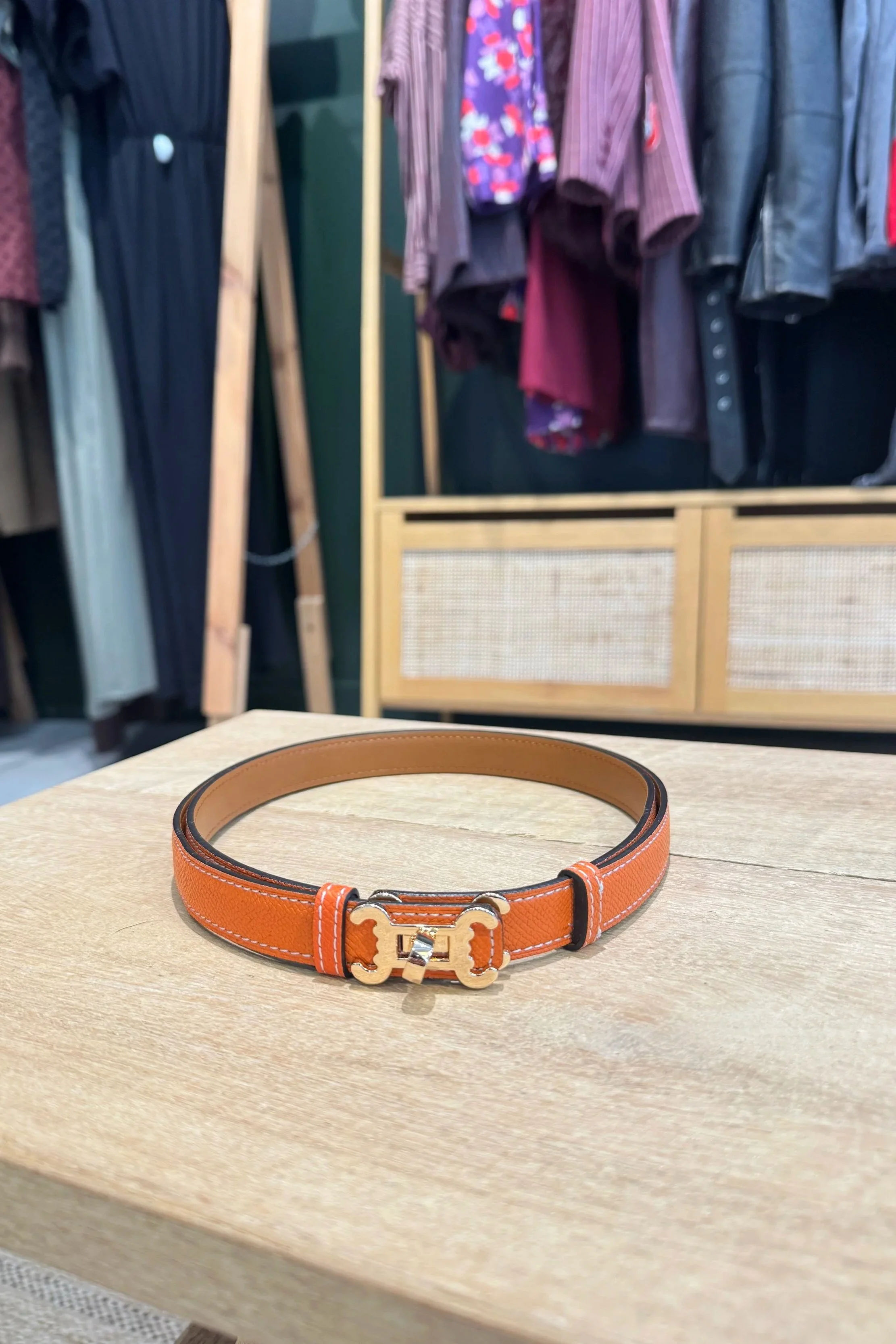 🧡 Ceinture Charlie en cuir orange & boucle dorée