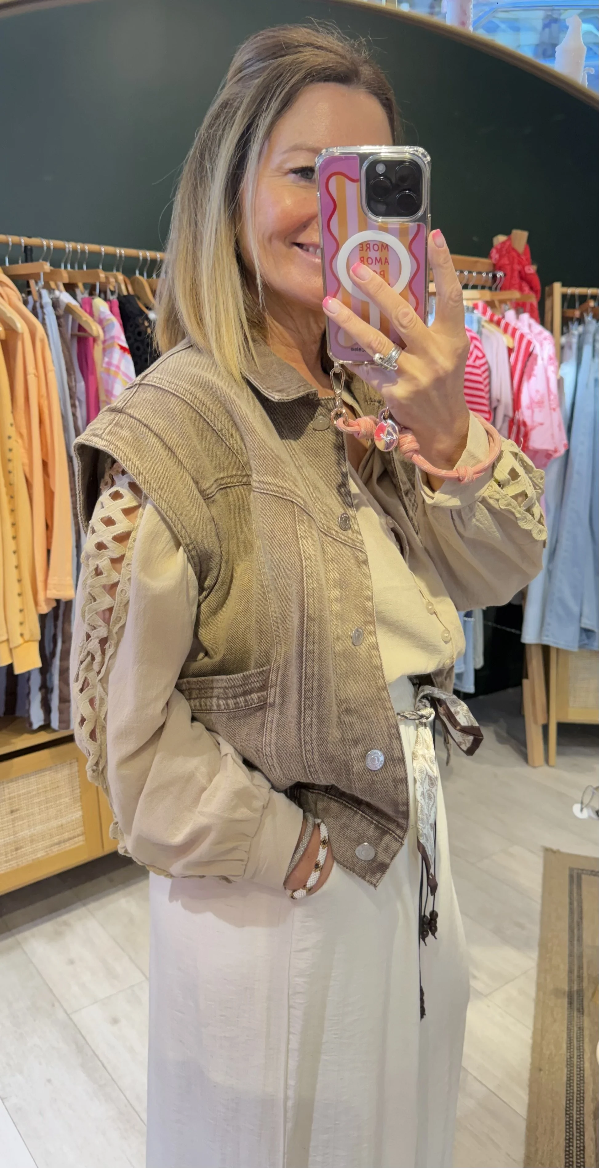 Veste Baha sans manches denim – coupe moderne femme